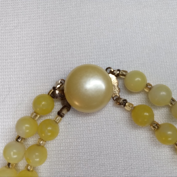 Vtg Double Strand Bead Necklace - Picture 3 of 5